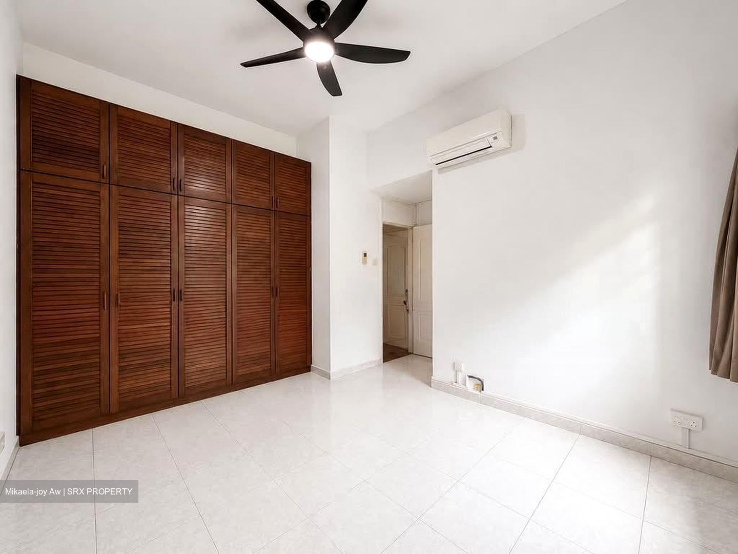 The Baycourt (D16), Condominium #571759011